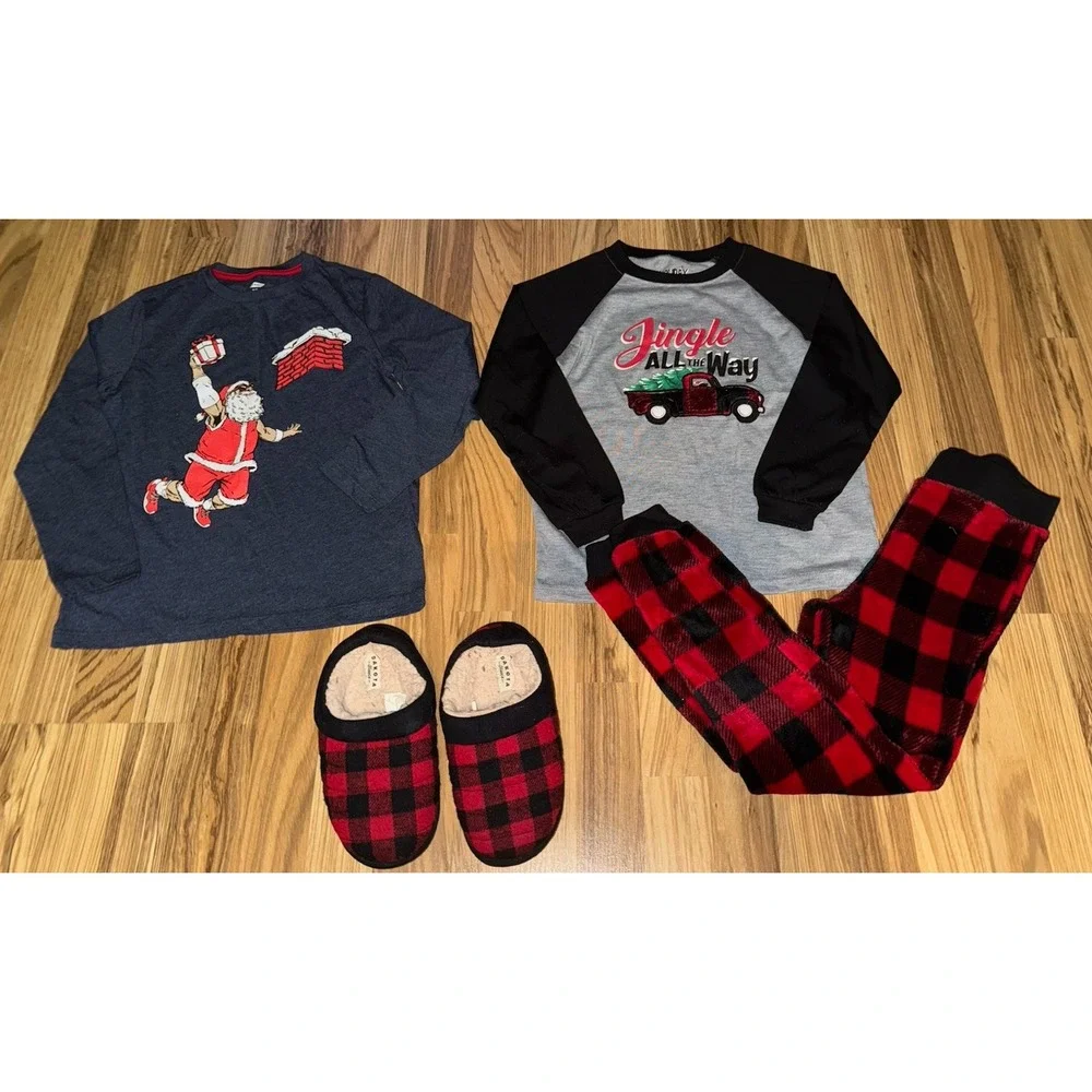 Christmas Boys Sz 8 Small Lot Red Black Plaid Pajama Slippers 13-1 Basketball T
